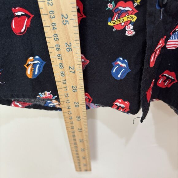 The Rolling Stones 2018  Button Up Shirt Multi Tongue Logo All Over Men’s L - Picture 3 of 9
